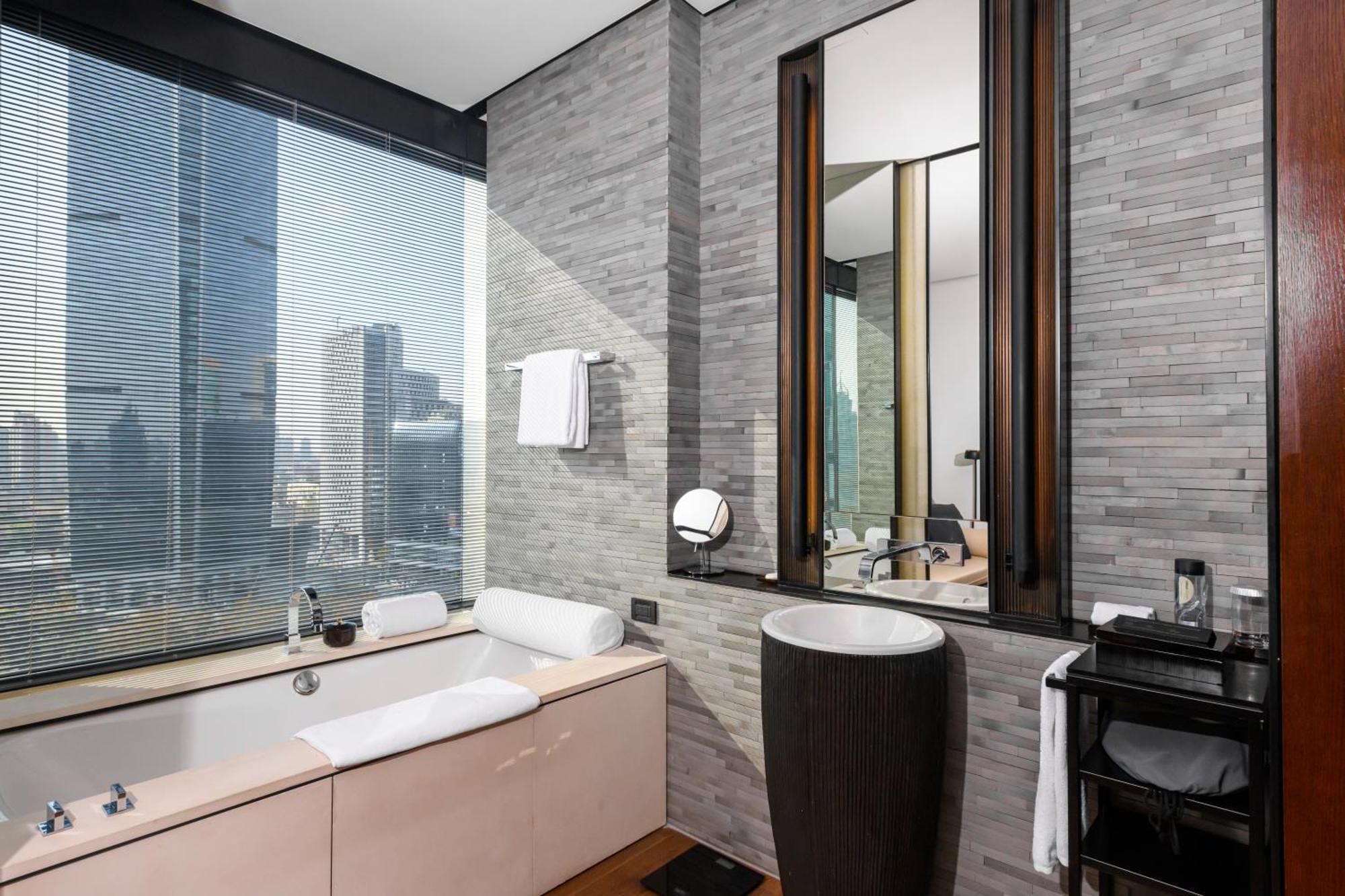 The Puli And โรงแรม 5*